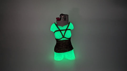 Shibari Lady Lighter Cover