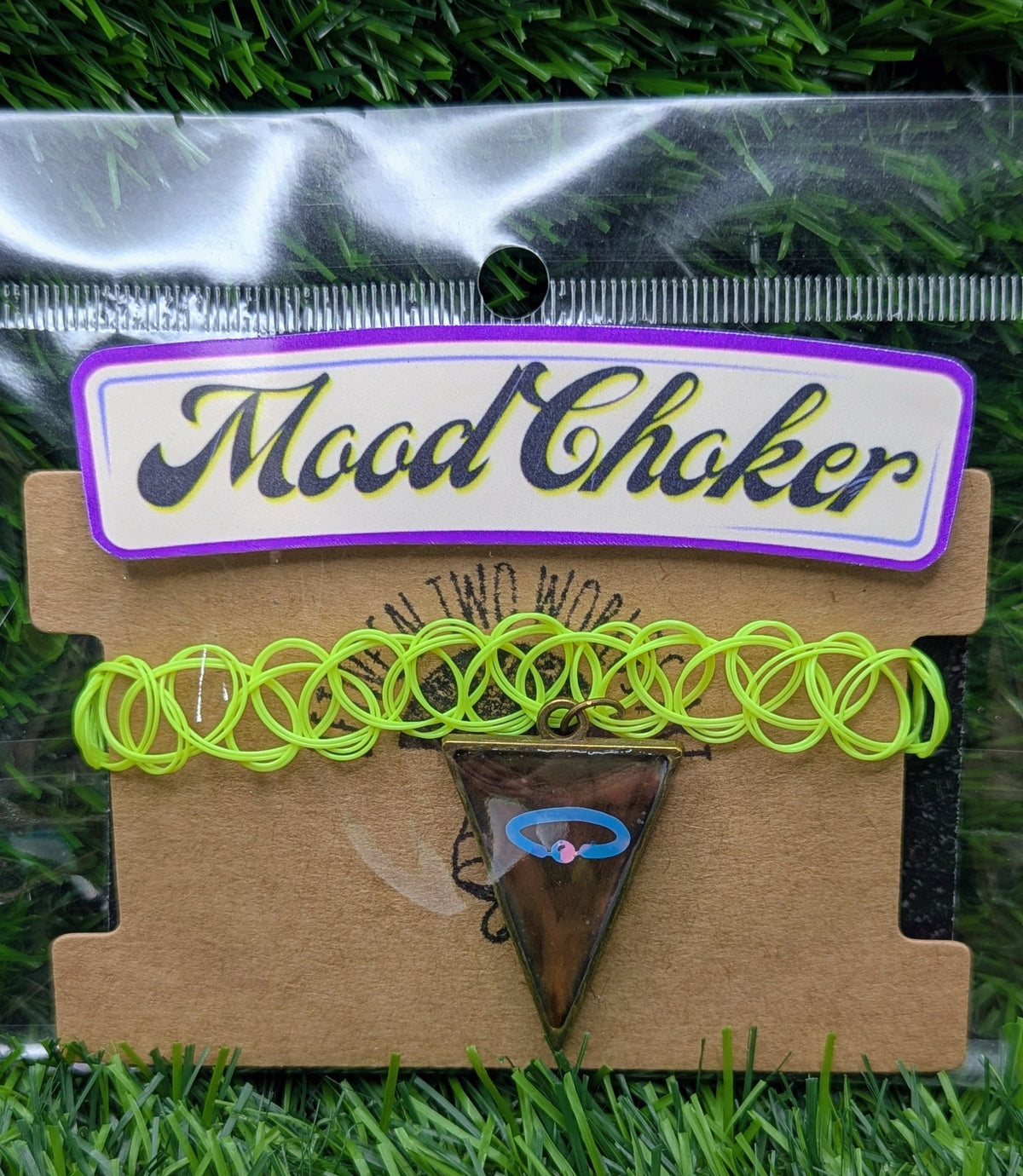 Moody Chokers